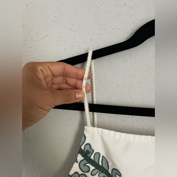 Zara Elegant White and Green Embroidered Women's Dress Size M - Picture 5 of 14